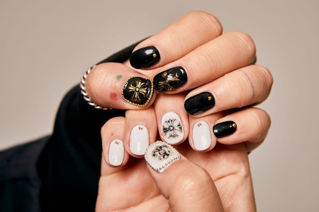 Uñas de Reina 1
